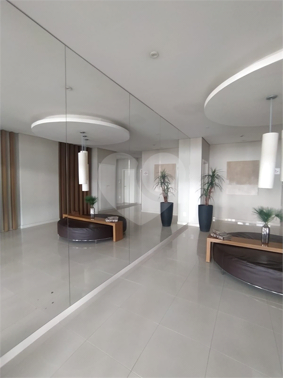  Apartamento na Vila Maria Alta com  2 Dormitórios e 1 Vaga por R$ 640.000,00