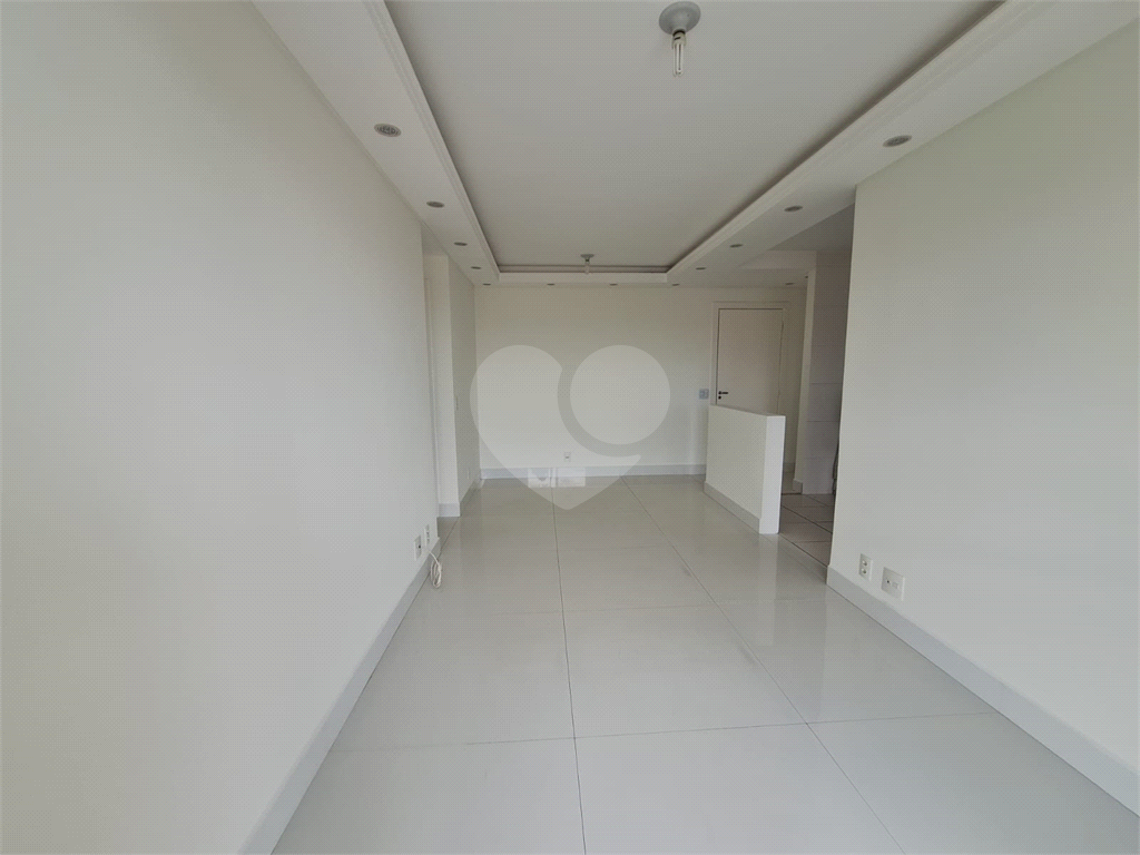  Apartamento na Vila Maria Alta com  2 Dormitórios e 1 Vaga por R$ 640.000,00
