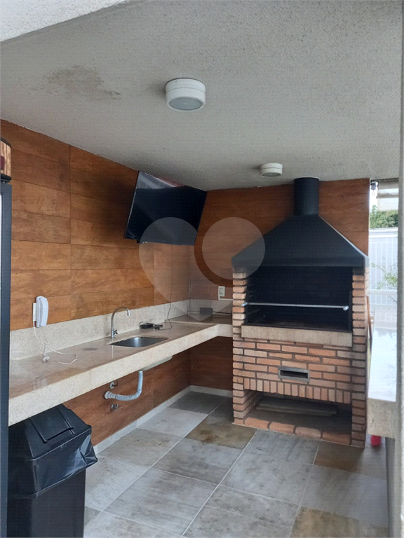  Apartamento na Vila Maria Alta com  2 Dormitórios e 1 Vaga por R$ 640.000,00