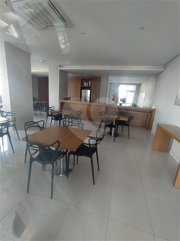  Apartamento na Vila Maria Alta com  2 Dormitórios e 1 Vaga por R$ 640.000,00