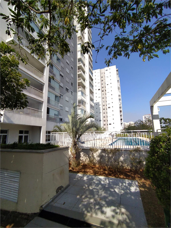  Apartamento na Vila Maria Alta com  2 Dormitórios e 1 Vaga por R$ 640.000,00