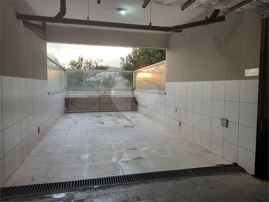  Apartamento na Vila Maria Alta com  2 Dormitórios e 1 Vaga por R$ 640.000,00