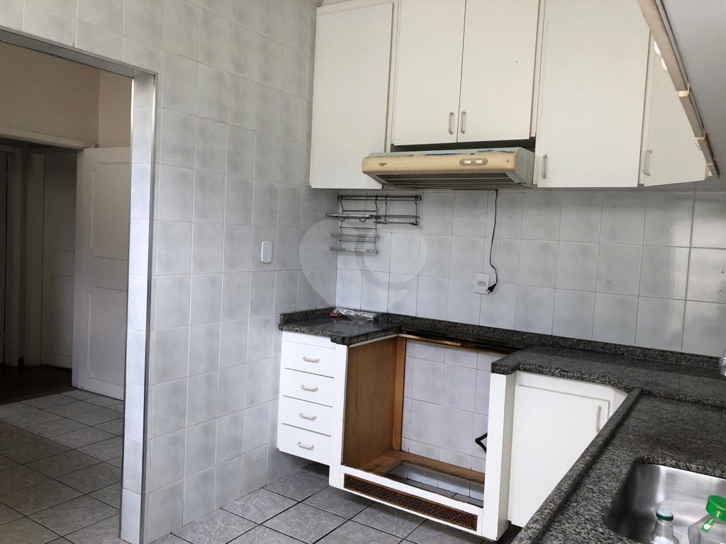 Casa, 3 quartos, 236 m² - Foto 38