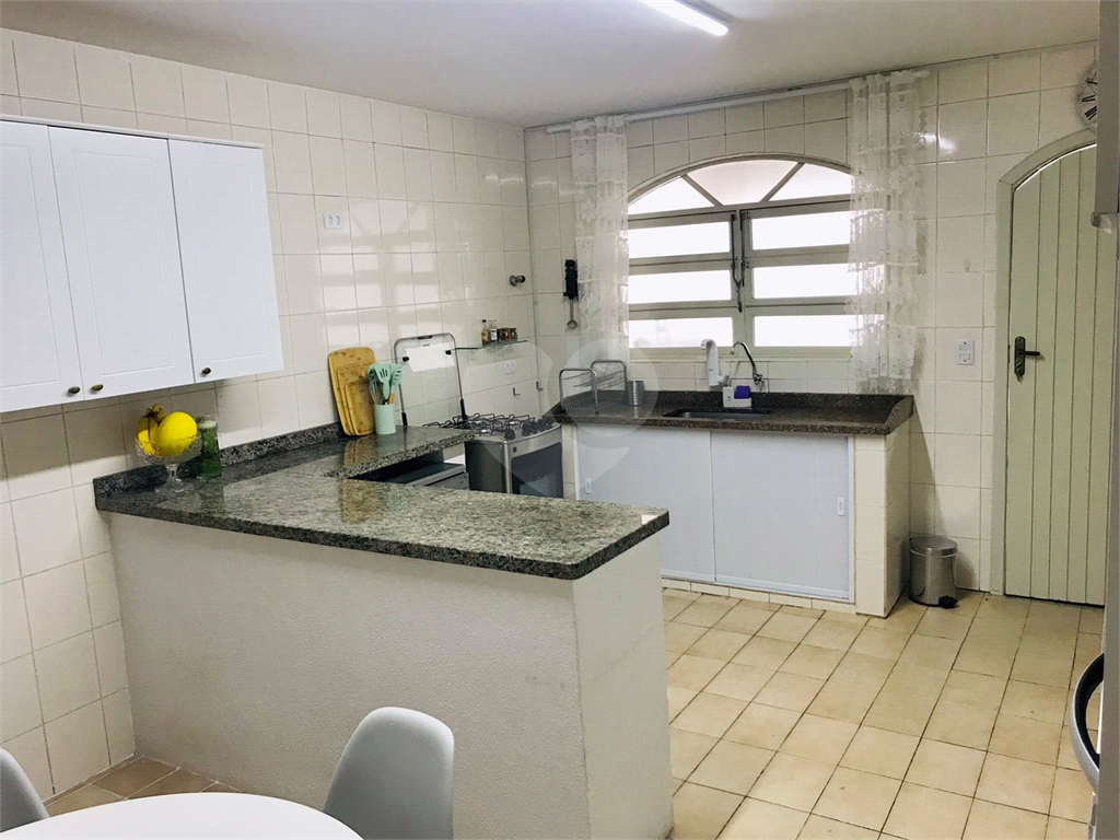 Sobrado à venda com 3 quartos, 250m² - Foto 5