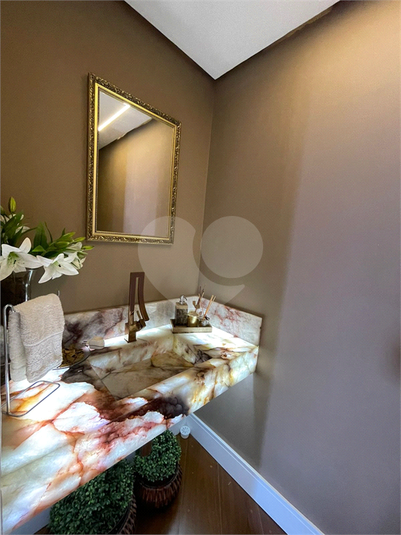 APARTAMENTO em SANTANA