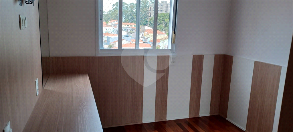APARTAMENTO em CASA VERDE