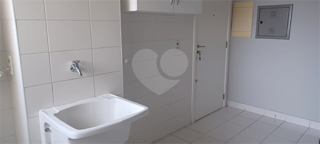 APARTAMENTO em CASA VERDE