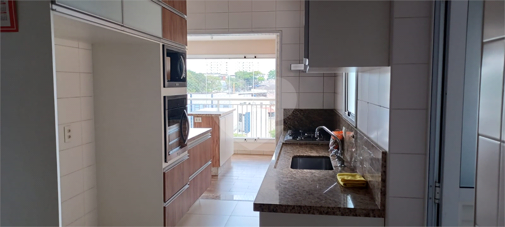 APARTAMENTO em CASA VERDE
