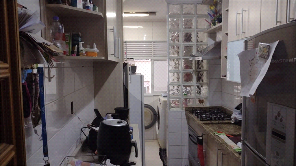 Apartamento à venda na Penha, 2 dorm e 1 vaga.