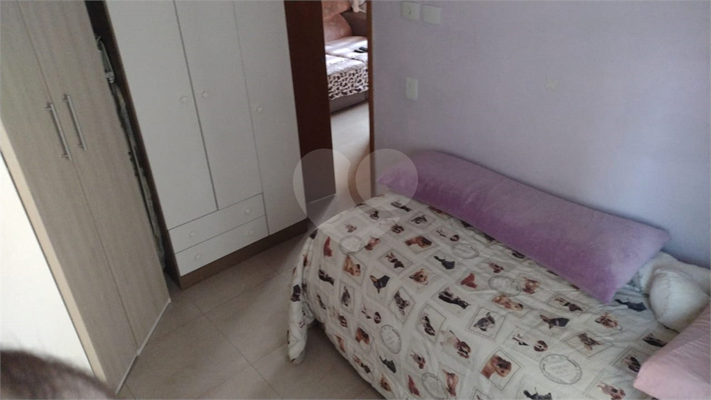 Apartamento à venda na Penha, 2 dorm e 1 vaga.
