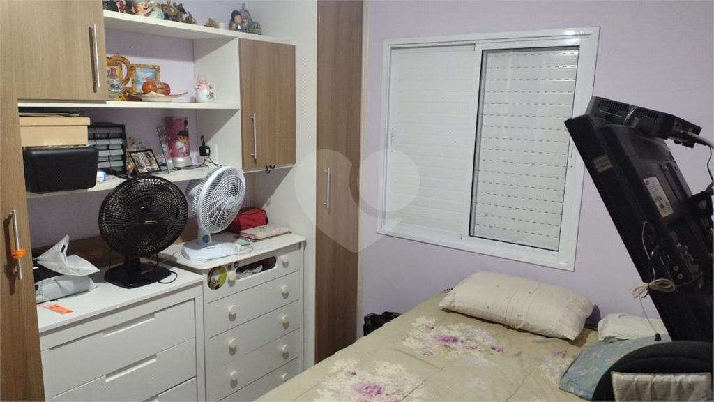 Apartamento à venda na Penha, 2 dorm e 1 vaga.