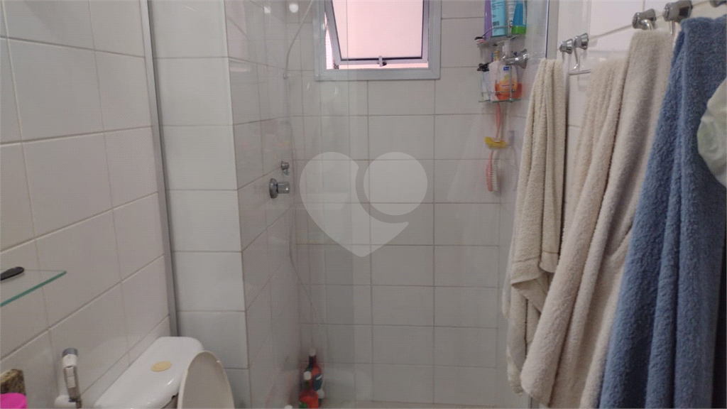 Apartamento à venda na Penha, 2 dorm e 1 vaga.