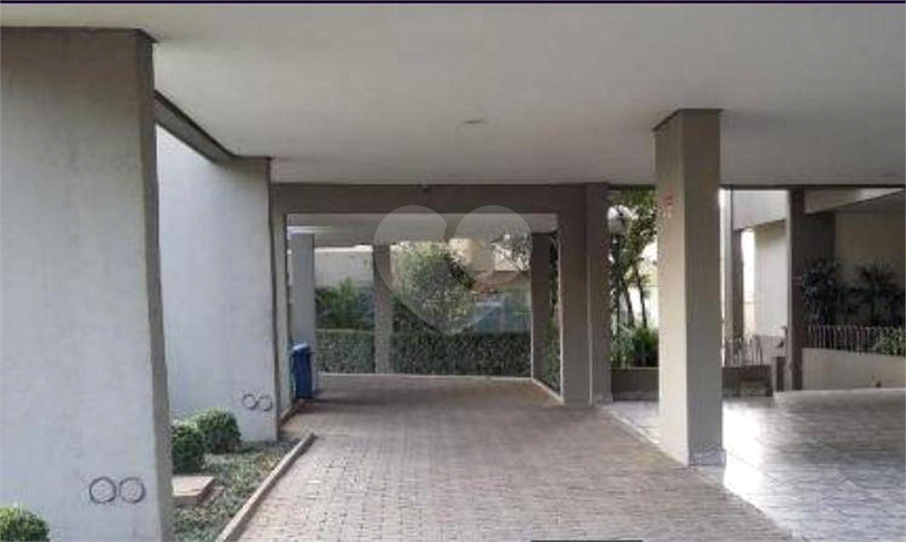 APARTAMENTO em VILA CARRÃO