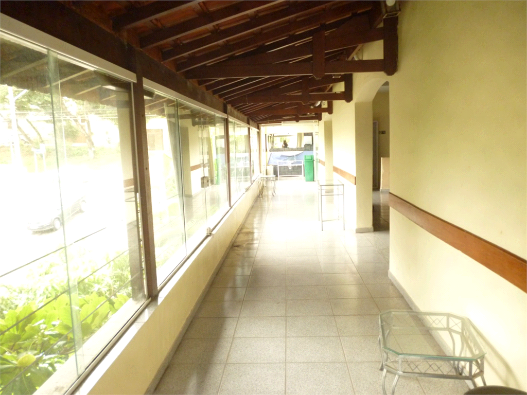 Predio Largo da Matriz , esquina 1200m2