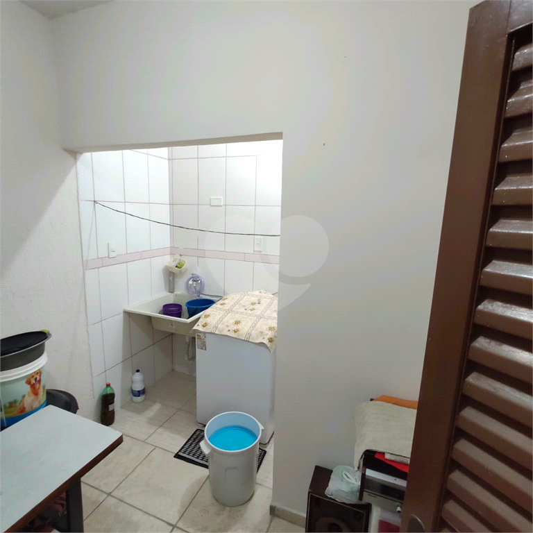 Sobrado de 4 quartos, piscina e 2 vagas Na Vila Maria.
