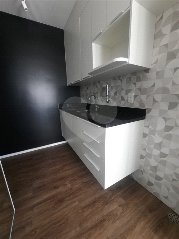 Studio na Vila Madalena ao lado do metro 