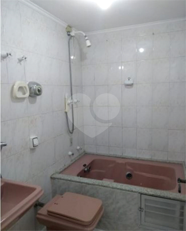 APARTAMENTO em TATUAPÉ
