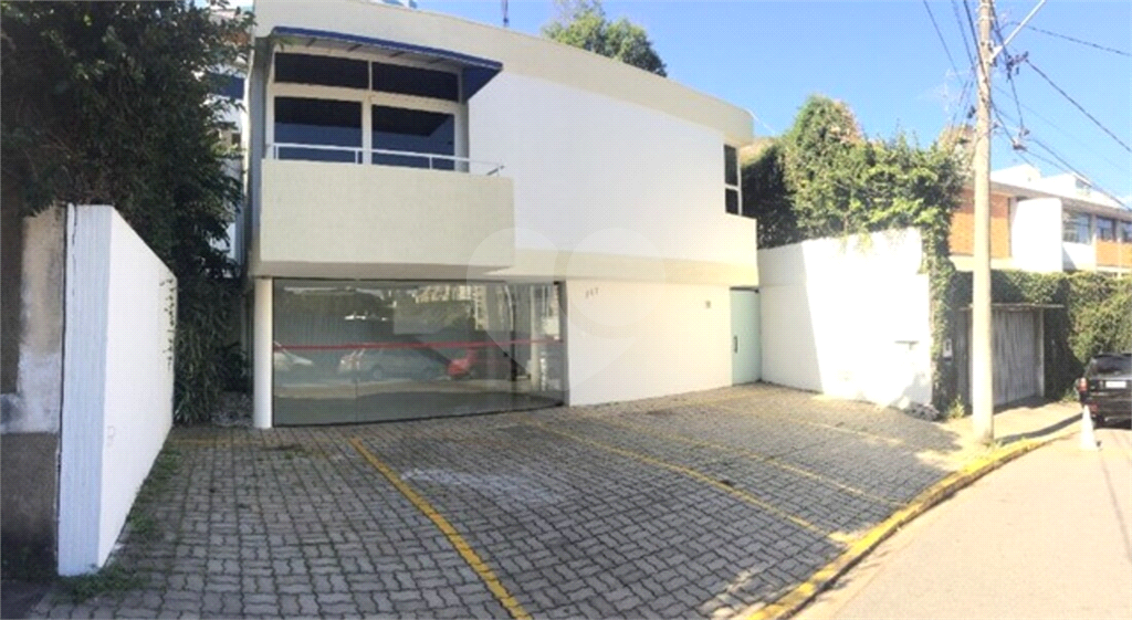 Casa à venda com 3 quartos, 224m² - Foto 12