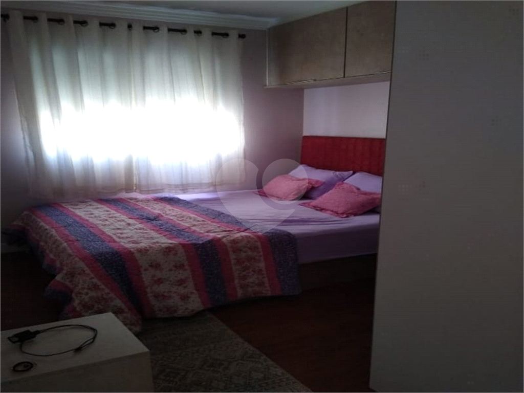 Apto com varanda gourmet no Belém Brás