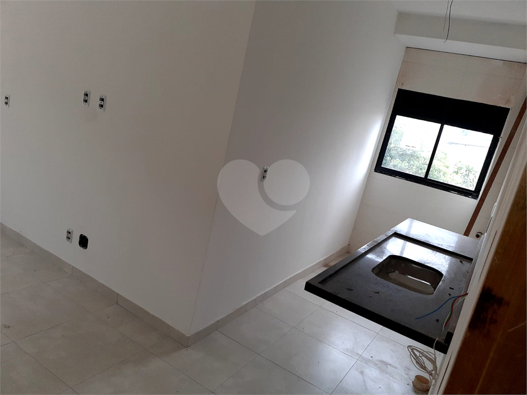 Apartamento à venda com 2 quartos, 40m² - Foto 8