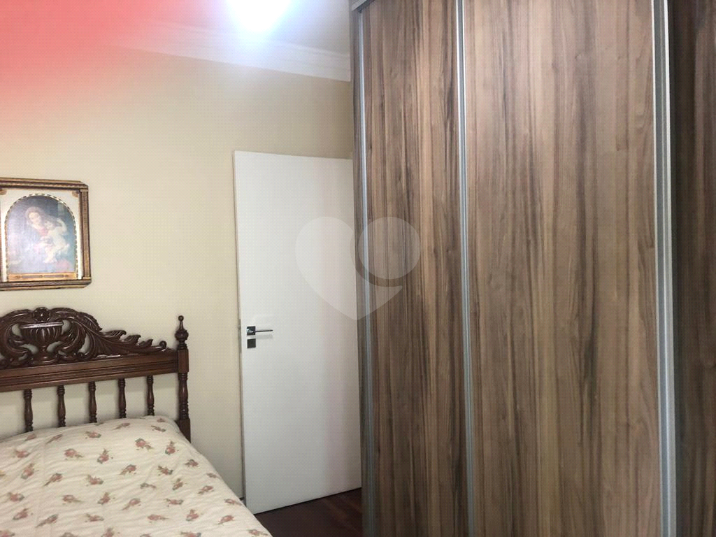 Excelente sobrado no Jardim 
virginia Bianca