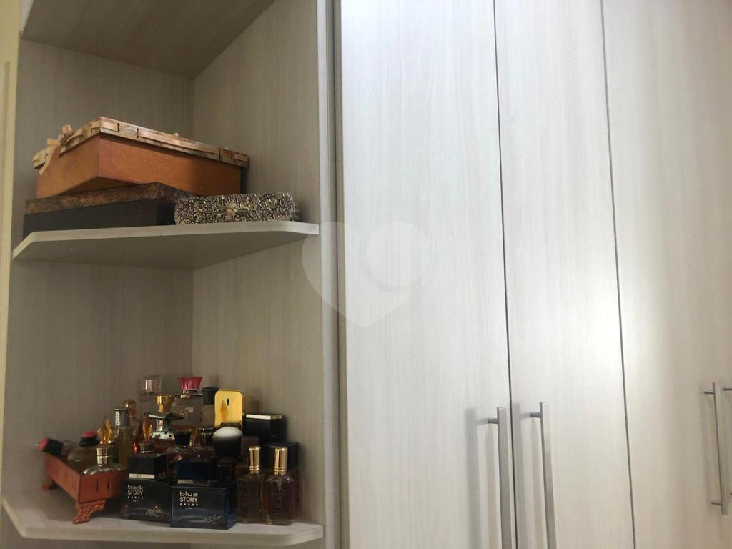 Excelente sobrado no Jardim 
virginia Bianca