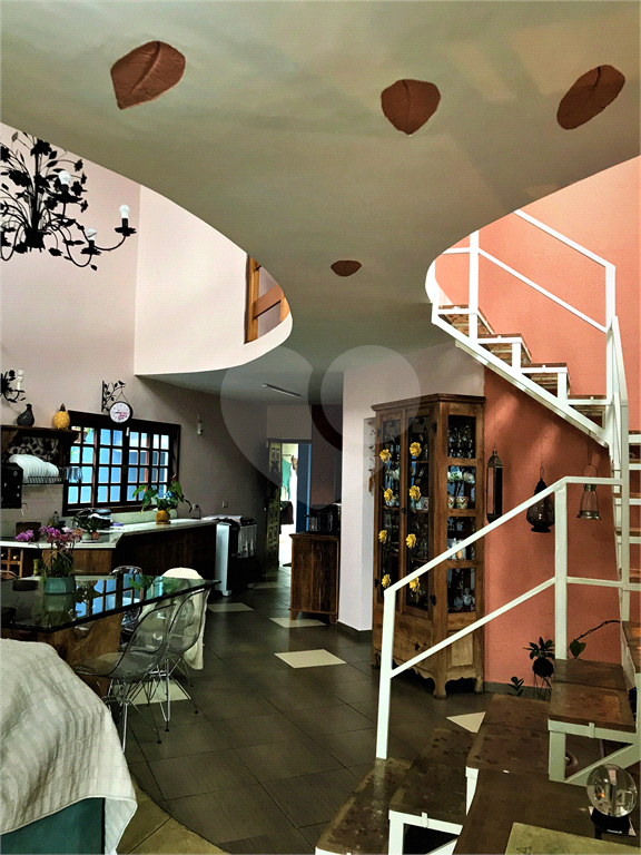 CASA em JARDIM ALVORADA