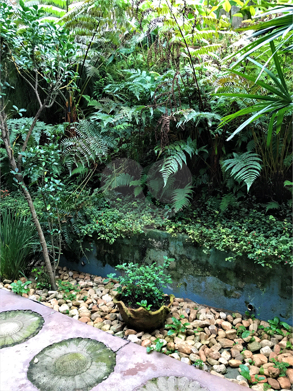 CASA em JARDIM ALVORADA