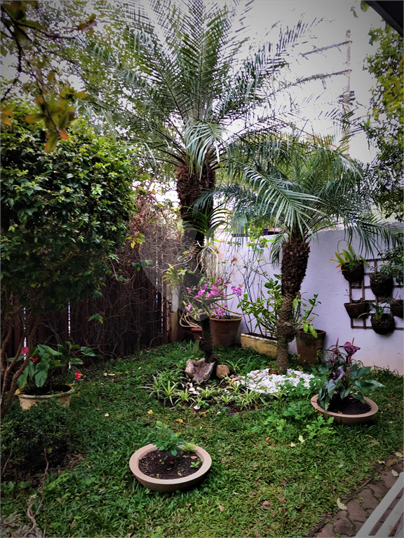 CASA em JARDIM ALVORADA