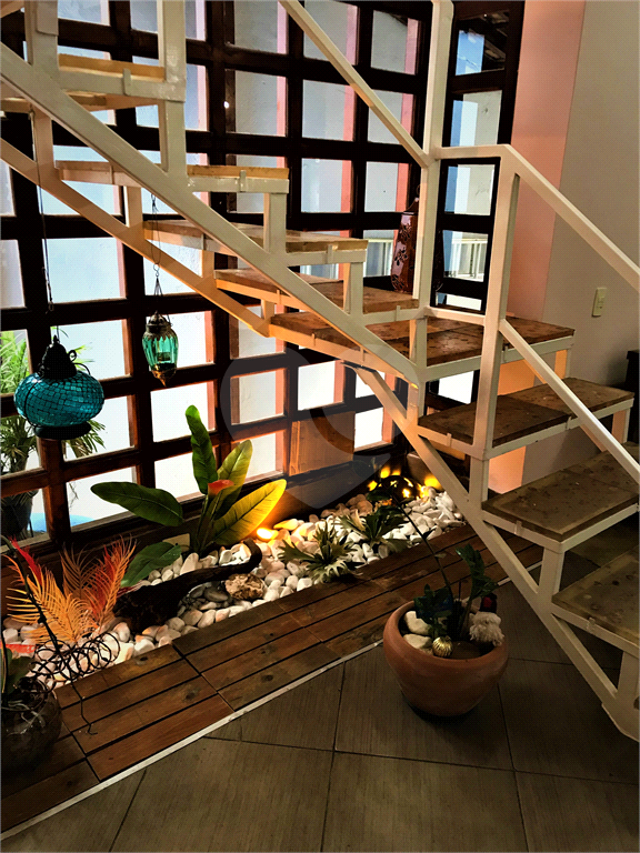 CASA em JARDIM ALVORADA