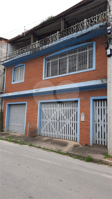 Sobrado à venda com 3 quartos, 386m² - Foto 1