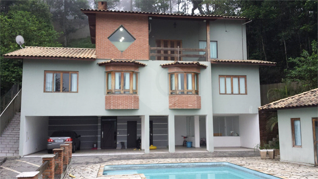 Casa de Condomínio à venda com 3 quartos, 338m² - Foto 28