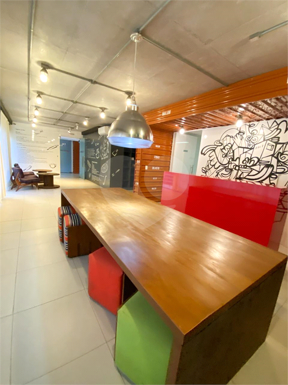 APARTAMENTO em SANTANA