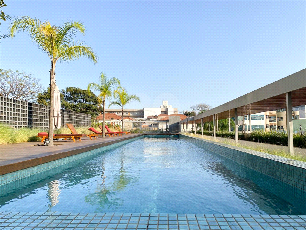 APARTAMENTO em SANTANA