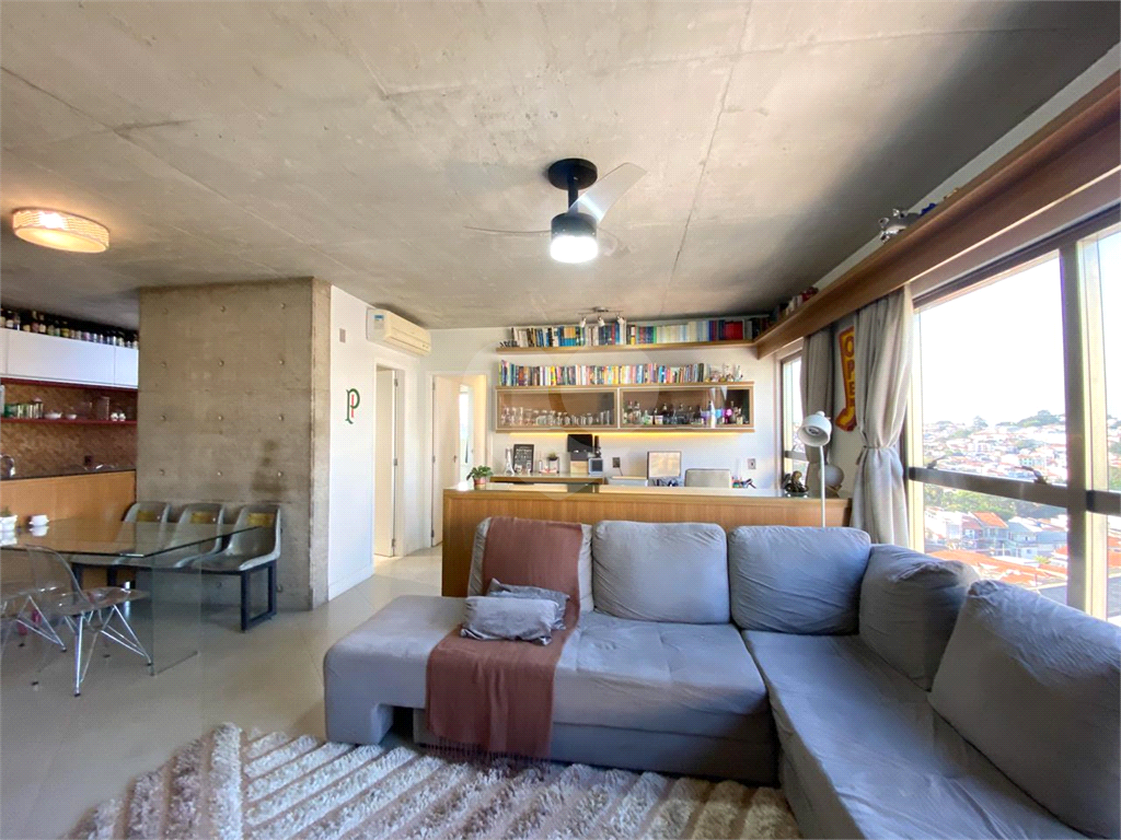 APARTAMENTO em SANTANA