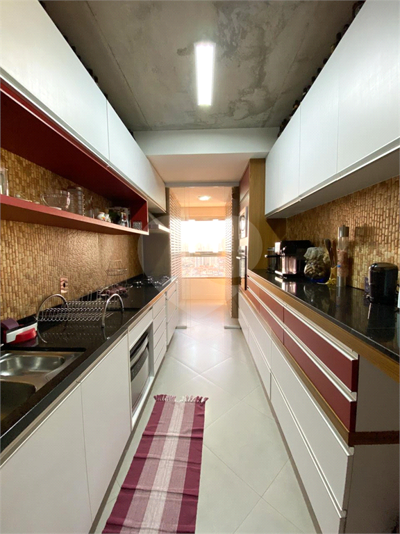 APARTAMENTO em SANTANA