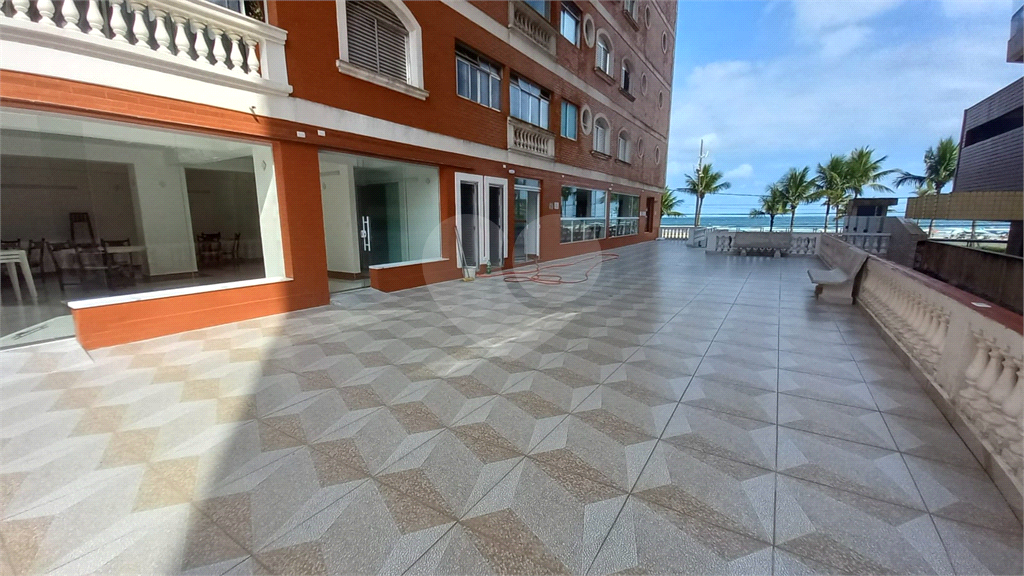 Apartamento para venda possui 82 metros quadrados com 2 quartos em Tupi - Praia Grande - SP