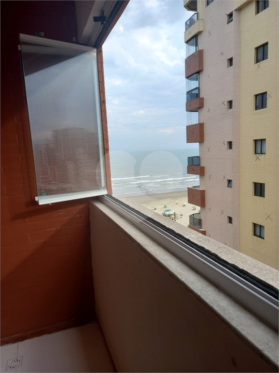 Apartamento para venda possui 82 metros quadrados com 2 quartos em Tupi - Praia Grande - SP