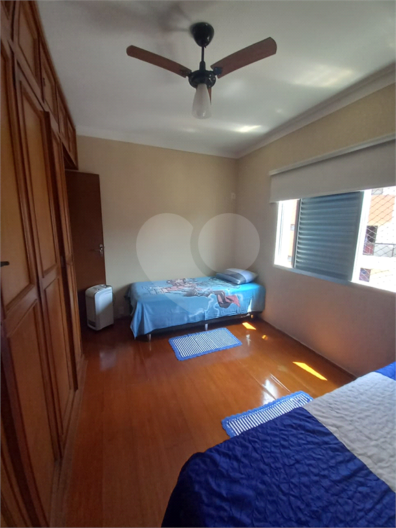 Apartamento para venda possui 82 metros quadrados com 2 quartos em Tupi - Praia Grande - SP
