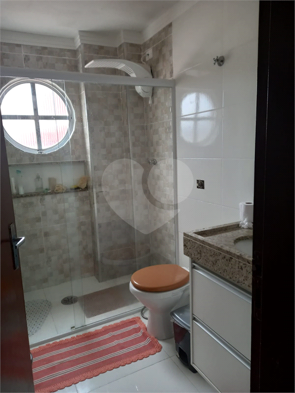 Apartamento para venda possui 82 metros quadrados com 2 quartos em Tupi - Praia Grande - SP