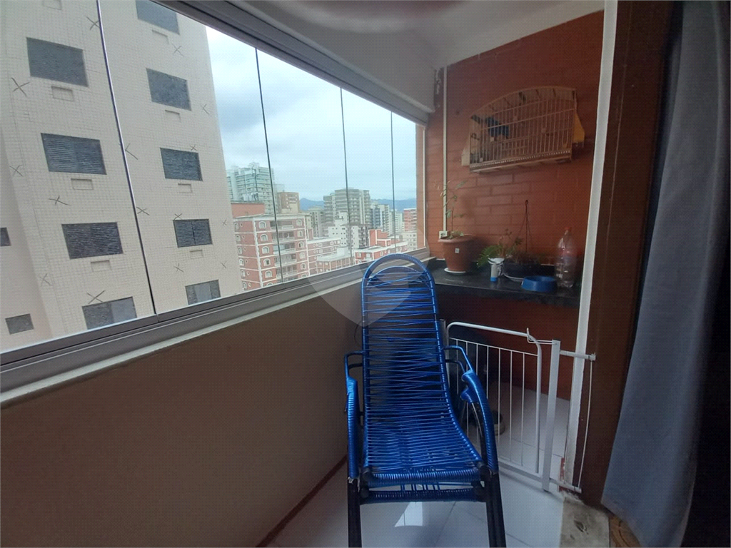 Apartamento para venda possui 82 metros quadrados com 2 quartos em Tupi - Praia Grande - SP