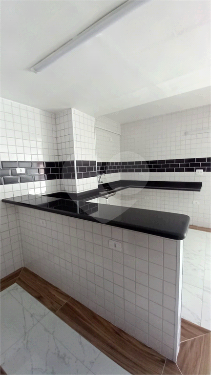 Apartamento para venda possui 82 metros quadrados com 2 quartos em Tupi - Praia Grande - SP
