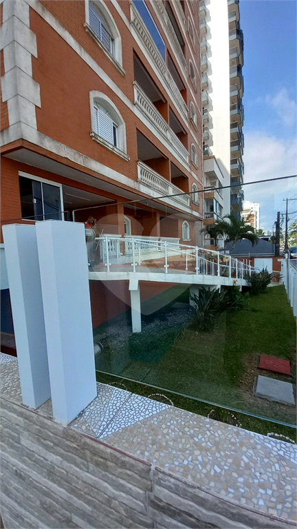 Apartamento para venda possui 82 metros quadrados com 2 quartos em Tupi - Praia Grande - SP