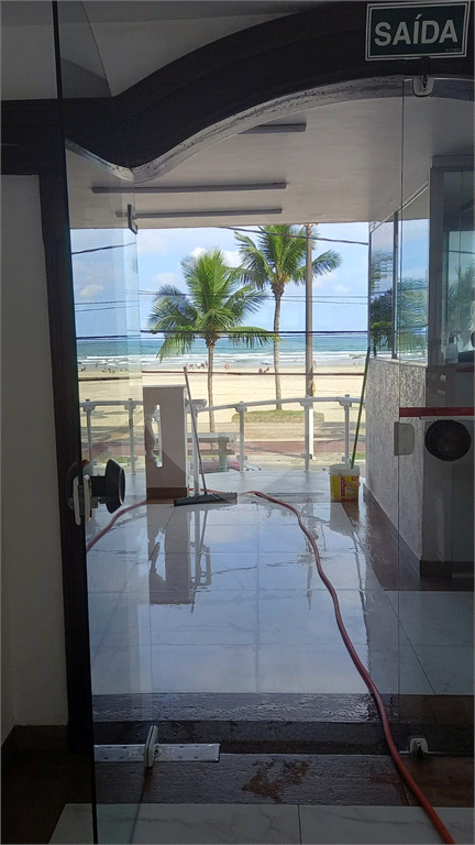Apartamento para venda possui 82 metros quadrados com 2 quartos em Tupi - Praia Grande - SP