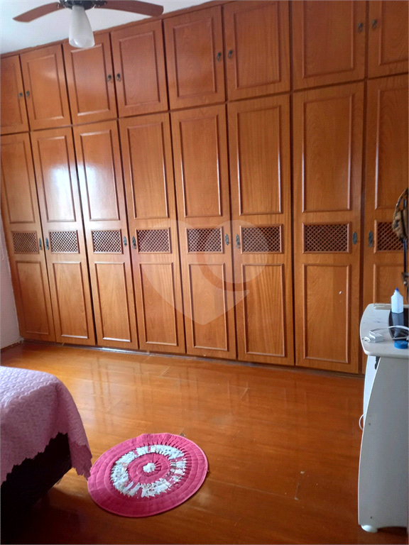 Apartamento para venda possui 82 metros quadrados com 2 quartos em Tupi - Praia Grande - SP