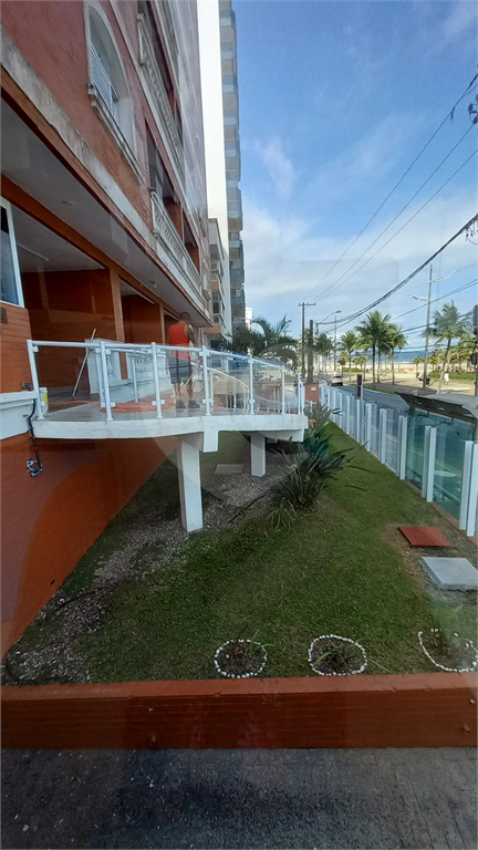 Apartamento para venda possui 82 metros quadrados com 2 quartos em Tupi - Praia Grande - SP