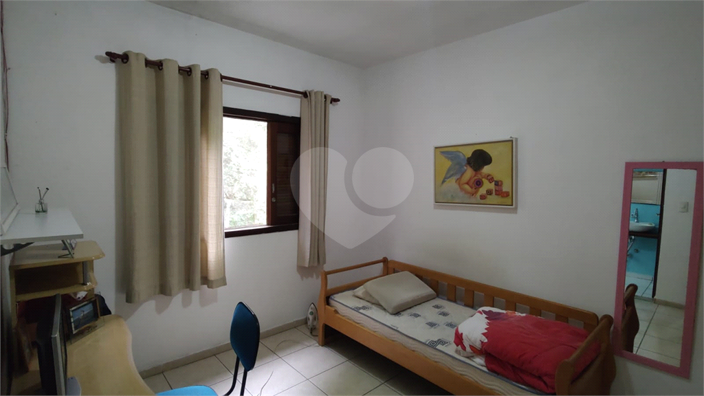 Casa de Condomínio à venda com 4 quartos, 250m² - Foto 19