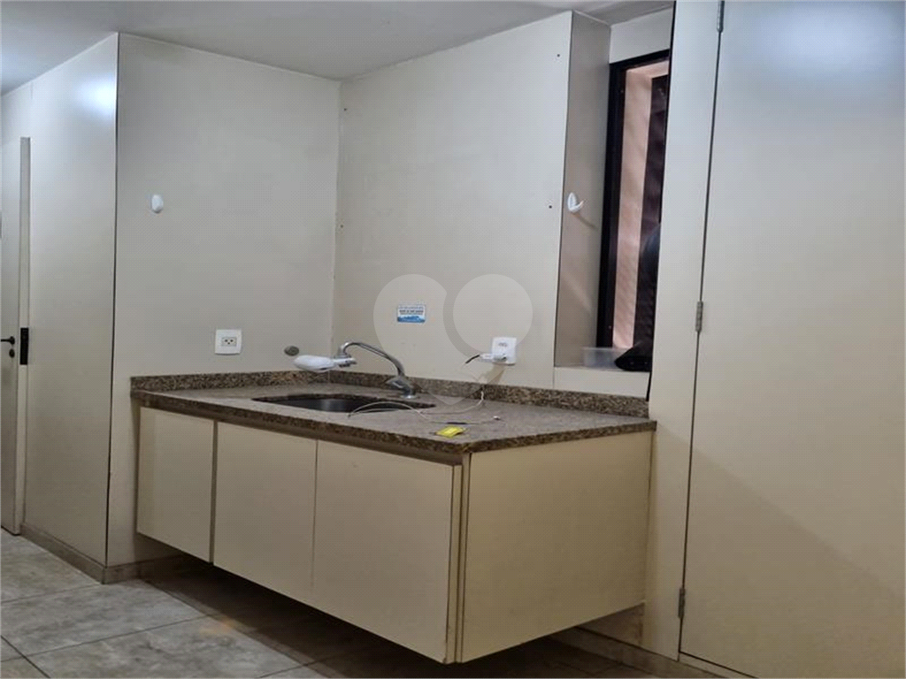 Lage comercial rua Bela cintra 