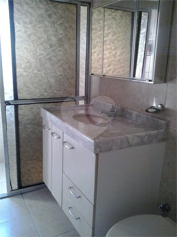APARTAMENTO em BELA VISTA