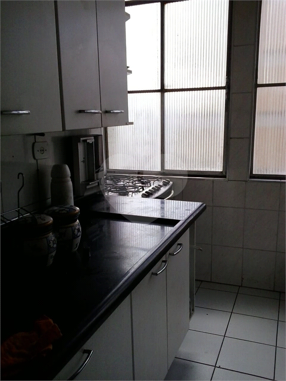 APARTAMENTO em BELA VISTA